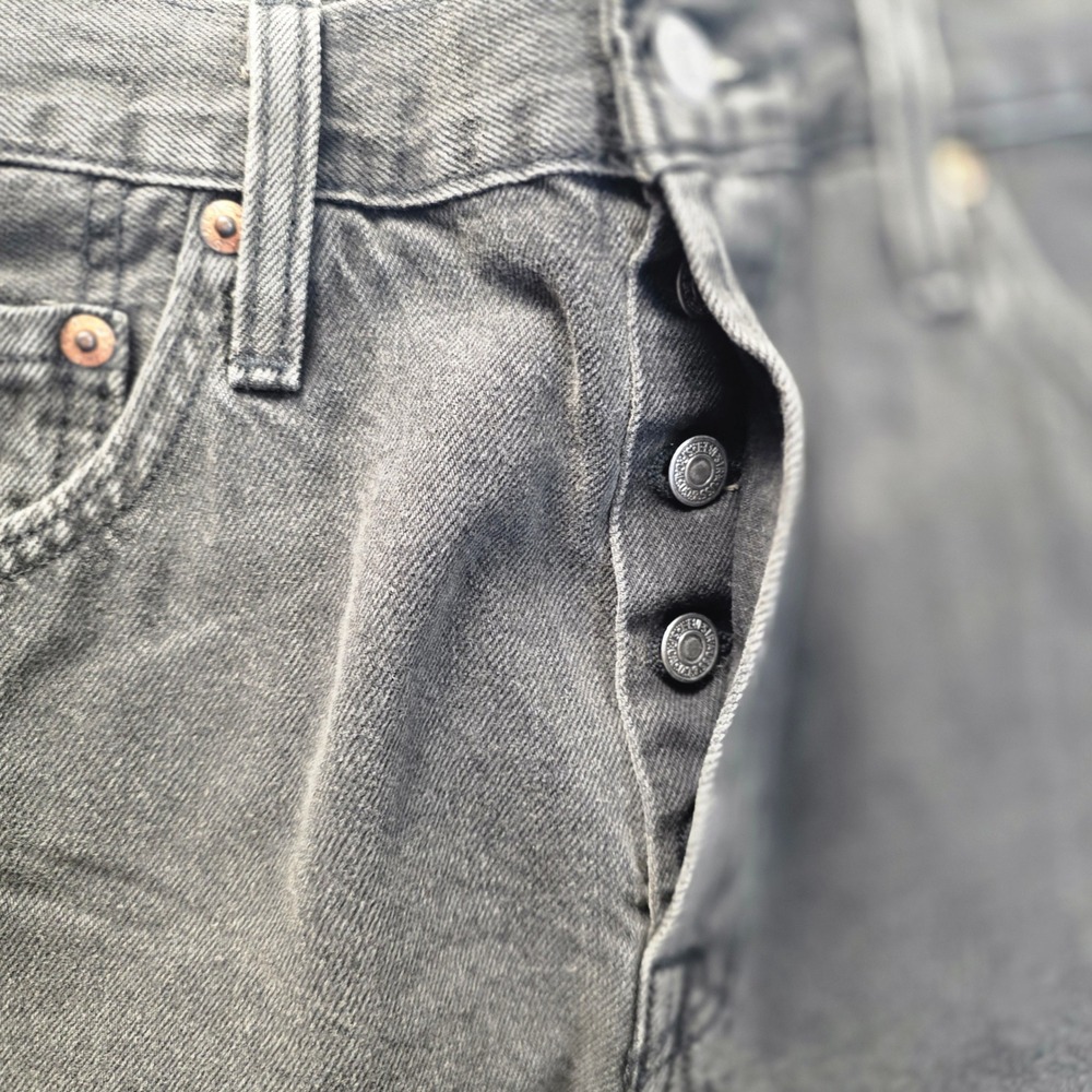 Levis‎ 501 Original High Waist Cut Off Denim Shorts Washed Black Gray Button Fly - Picture 8 of 9